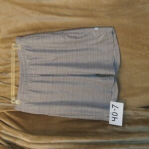 Men's Champion shorts, size XL